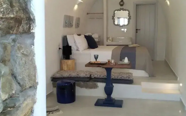 Esperia Luxury Suites