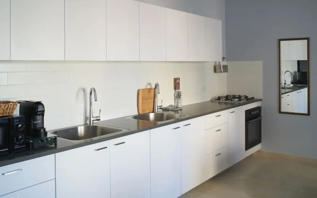 Machne Yehuda Vacation Apartment
