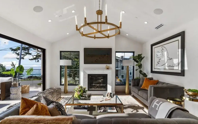 Ocean Whispers 4 Bedroom Home