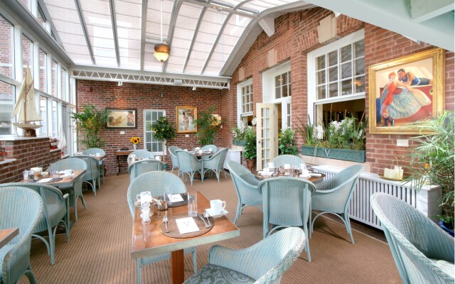 Vanderbilt, Auberge Resorts Collection