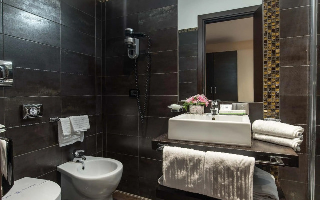 Catone District Hotel