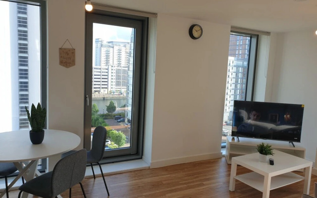 2 Bedroom Apartment in Media City Manchester
