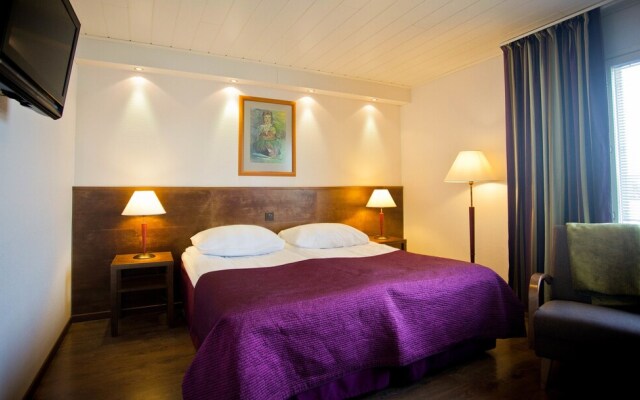 Visit Inari Hotel
