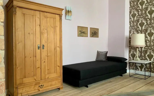 Brilliant Apartments