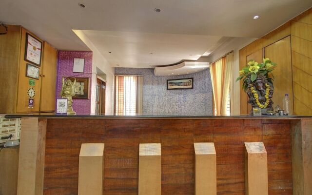 Hotel Rajsangam International