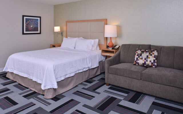 Hampton Inn & Suites Ames