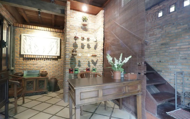 NILA HOUSE, Sharia Family Home Stay