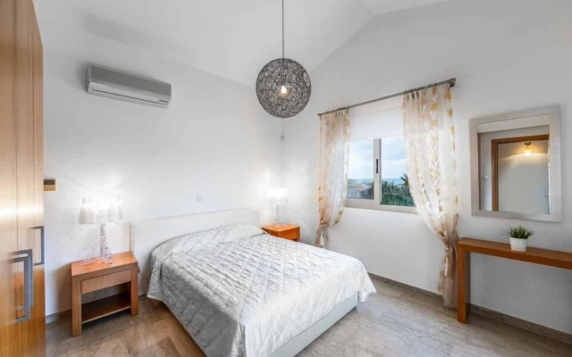 Villa Paralia