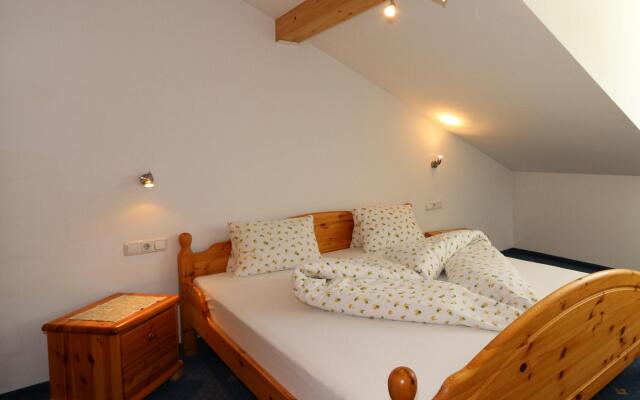 in Bichlbach with 1 bedrooms and 1 bathrooms