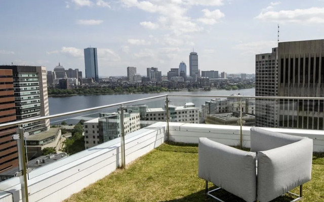 Bluebird Suites in Kendall Square