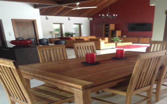3 Bedroom Villa - just 3 minutes walk to the beach SDV033-By Samui Dream Villas