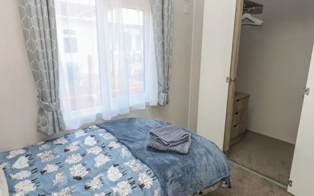 Brocklebank Lodge, 35