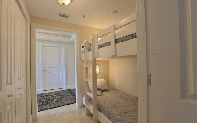 Majestic Reef Penthouse - 3 Br Condo