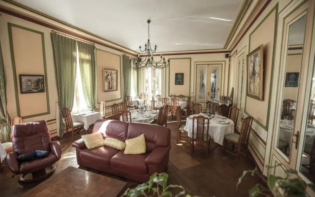 Chateau Des Saveurs