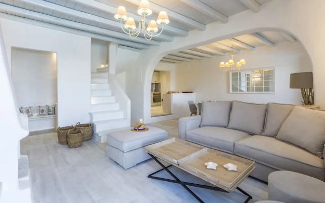 Amaris Residence
