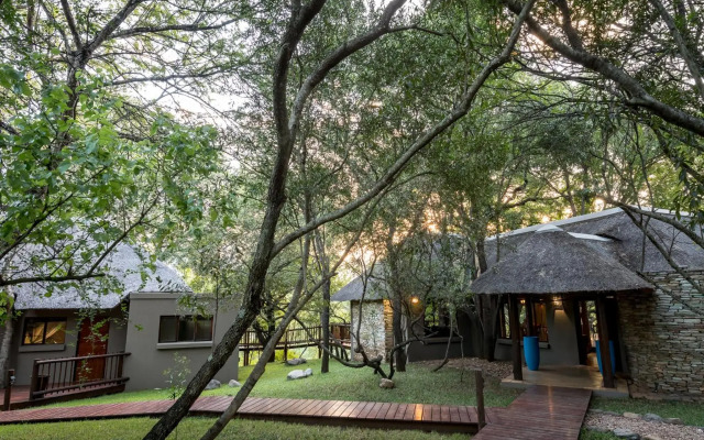 The Island River Lodge