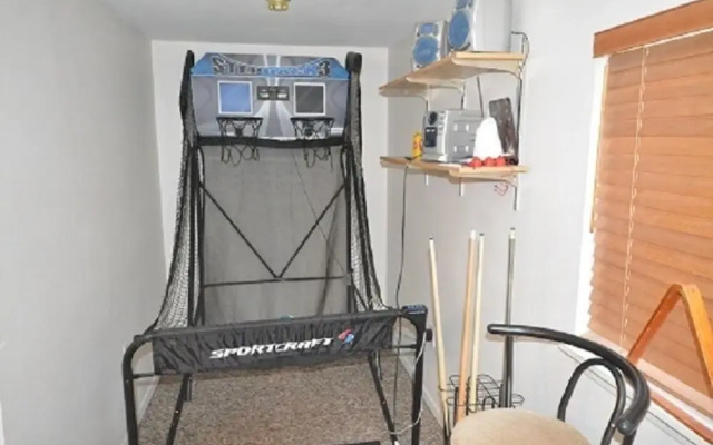 14 Pin - Two Bedroom Cabin