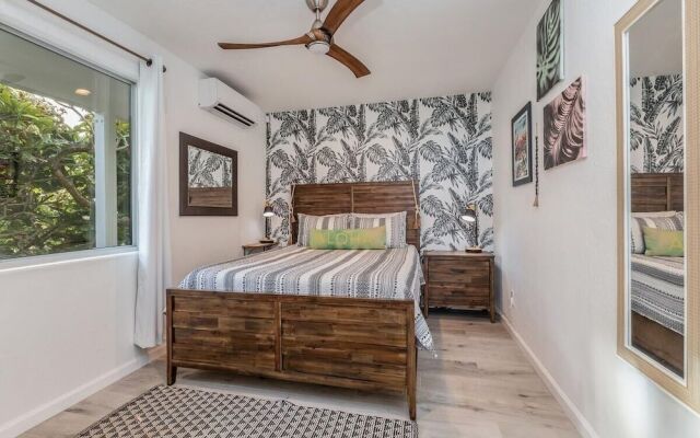 Bond House 4 Bedroom Home by RedAwning