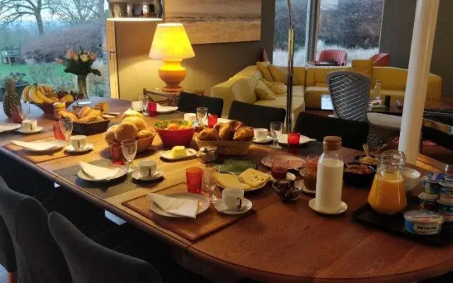 La Petite Bruyere De Renaix