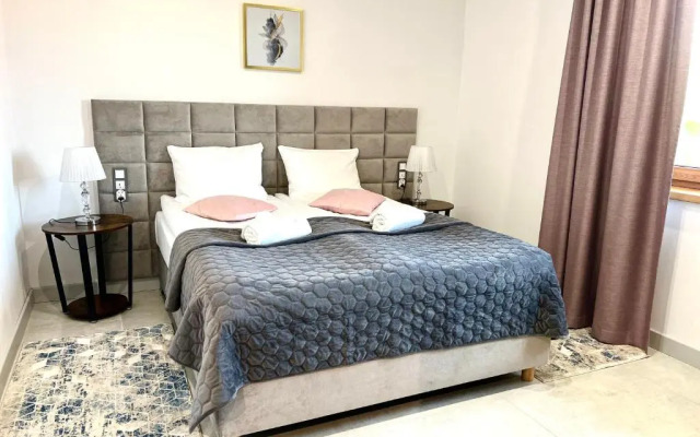 ELFF -Apartamenty i pokoje gościnne