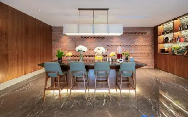 UrCove by Hyatt Xuzhou Pengcheng Plaza