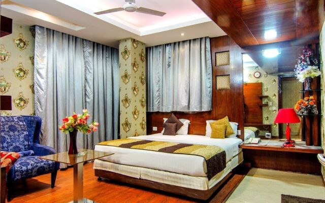 Hotel Omega Residency