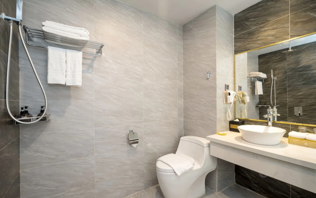 Cicilia City Hotel Saigon Center