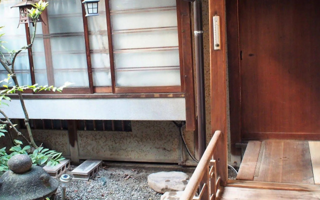 Deer Guesthouse - Hostel