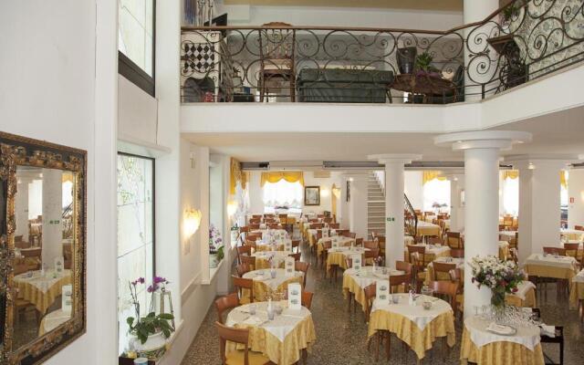 Hotel Elpiro