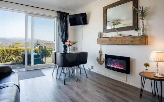 Bayview 32 - 2 Bedroom Chalet - Bayview Oxwich