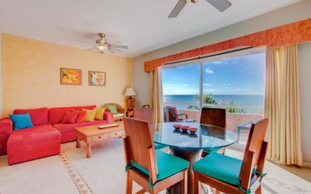 Chango Villa - Beachfront