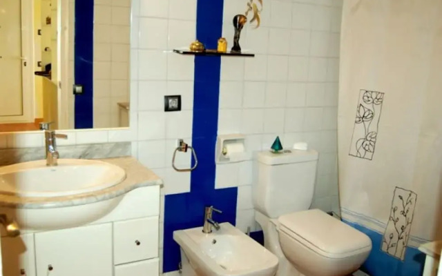 Appartement Avec Piscine A Politur