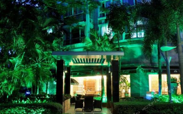 Xinshijie Weirui Hotel