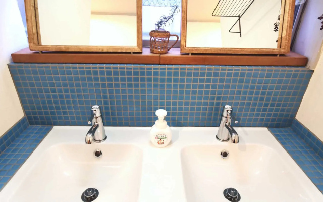 Guest House Komatsuya - Hostel