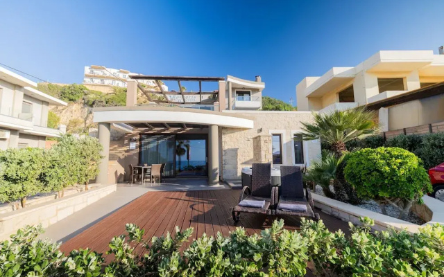 Villy Luxury Home by the Sea 2