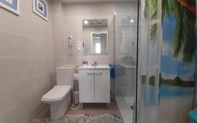 Agradable apartamento en Playa La Pineda (Tarragona)