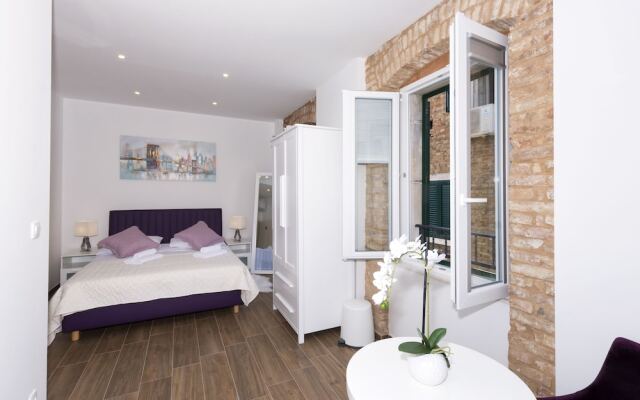 Peruzovic Rooms 3