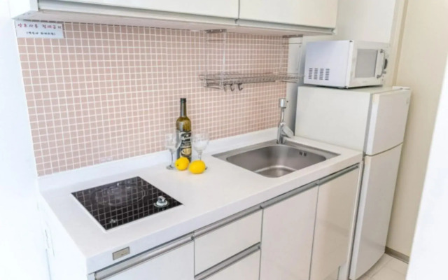 Goseong Nerja Sol Pension