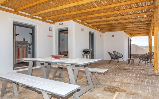 Mikri Villas