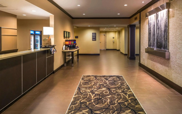 Hampton Inn & Suites Reno