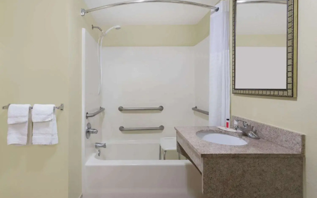 Comfort Inn