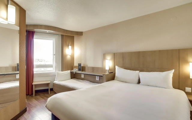ibis Paris Coeur d'Orly Airport