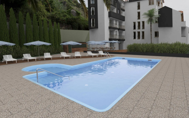 Santa Cruz Village Hotel