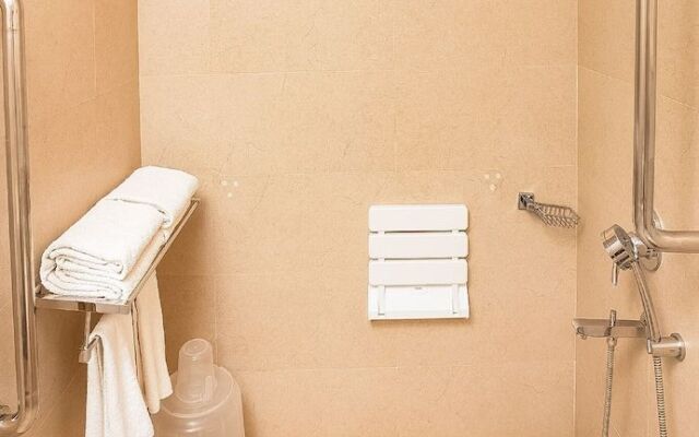 Capital O 14448 Hotel Sapphire Star