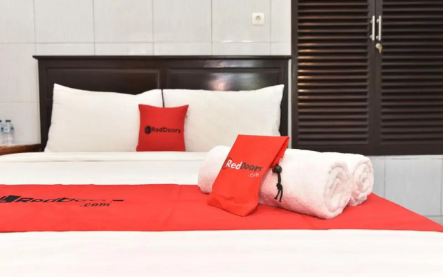 RedDoorz Plus @ Singaraja