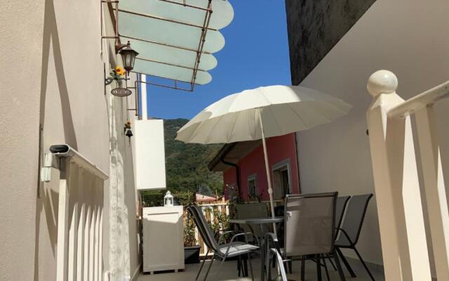 Casa La Wanda - Camaiore, Toscana - 2 Br & Terrace
