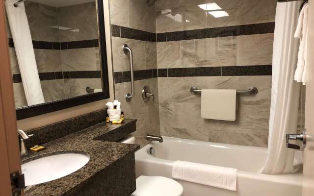 Best Western Plus Cobourg Inn & Convention Centre