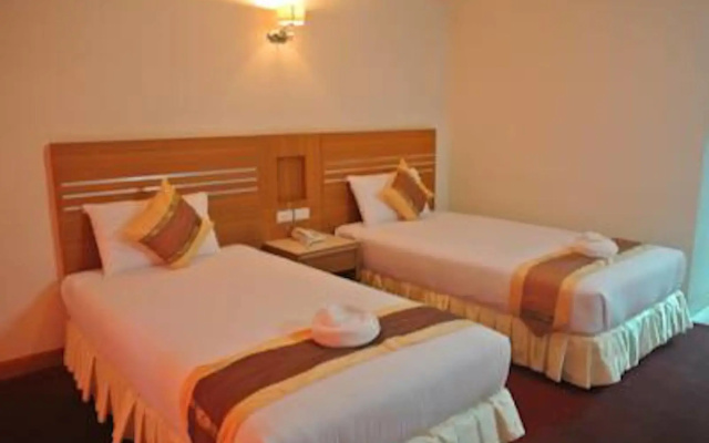 Chaikanathani Hotel