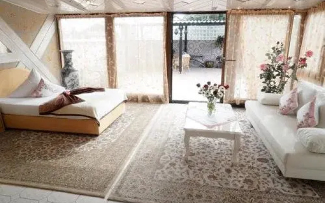 Top Apartment Hotel