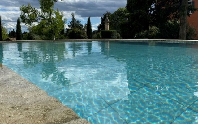 Le Chateau des Cinq Cantons